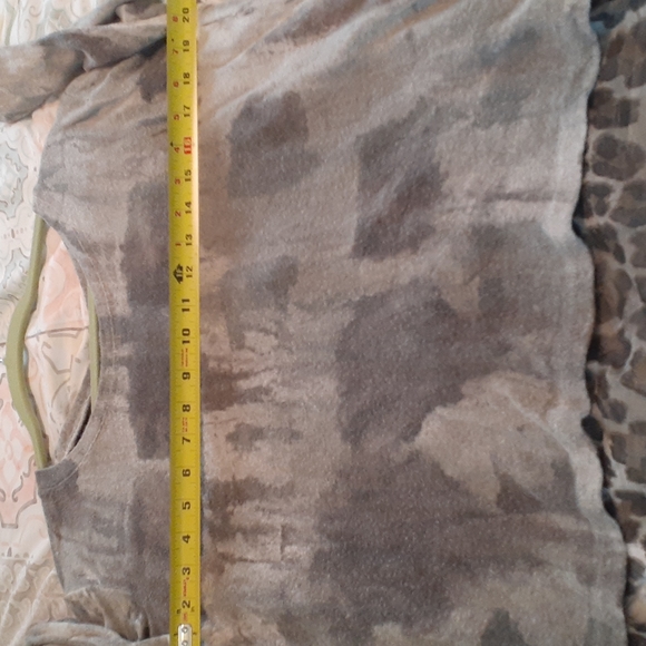 Silk Shades of Gray long sleeve top size extra large, beautiful detail on back - Picture 7 of 10